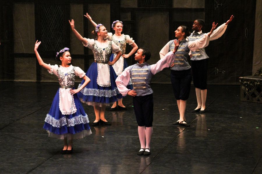 MULTICULTURAL ENVIRONMENT